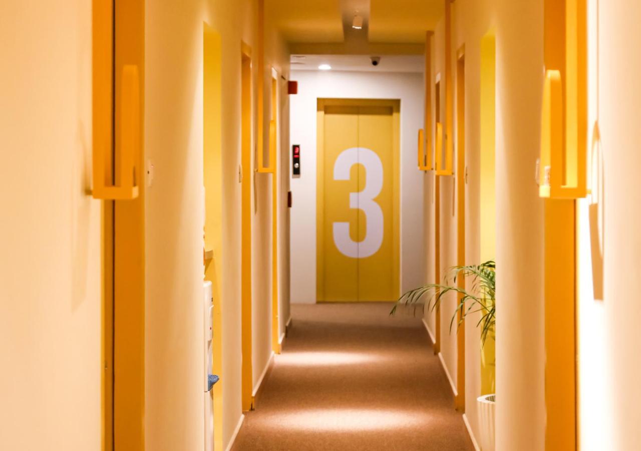 Bloom Hotel - Juhu Bombaj Zewnętrze zdjęcie