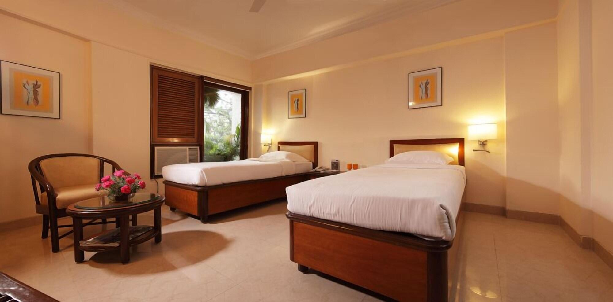 Bloom Hotel - Juhu Bombaj Zewnętrze zdjęcie