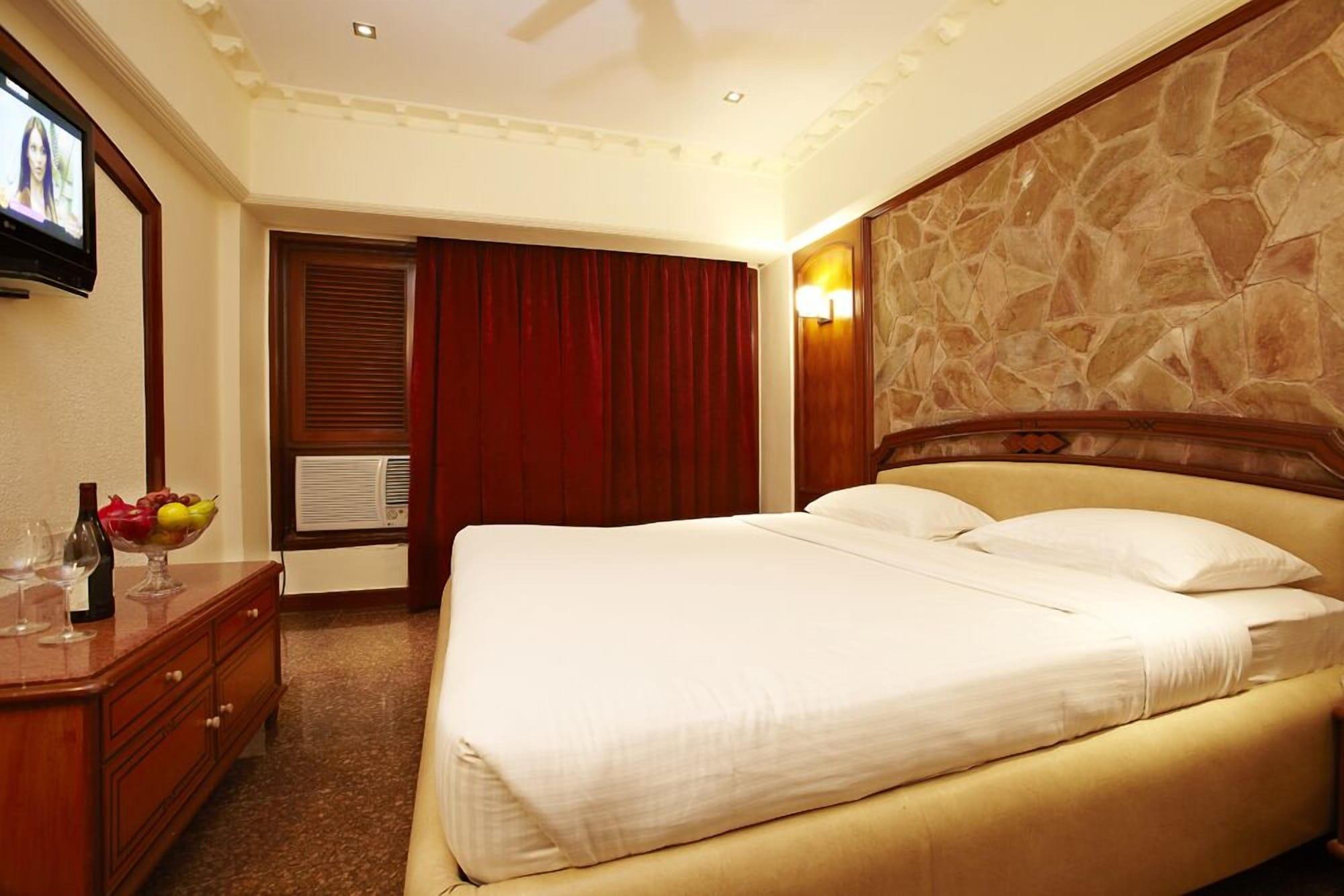 Bloom Hotel - Juhu Bombaj Zewnętrze zdjęcie