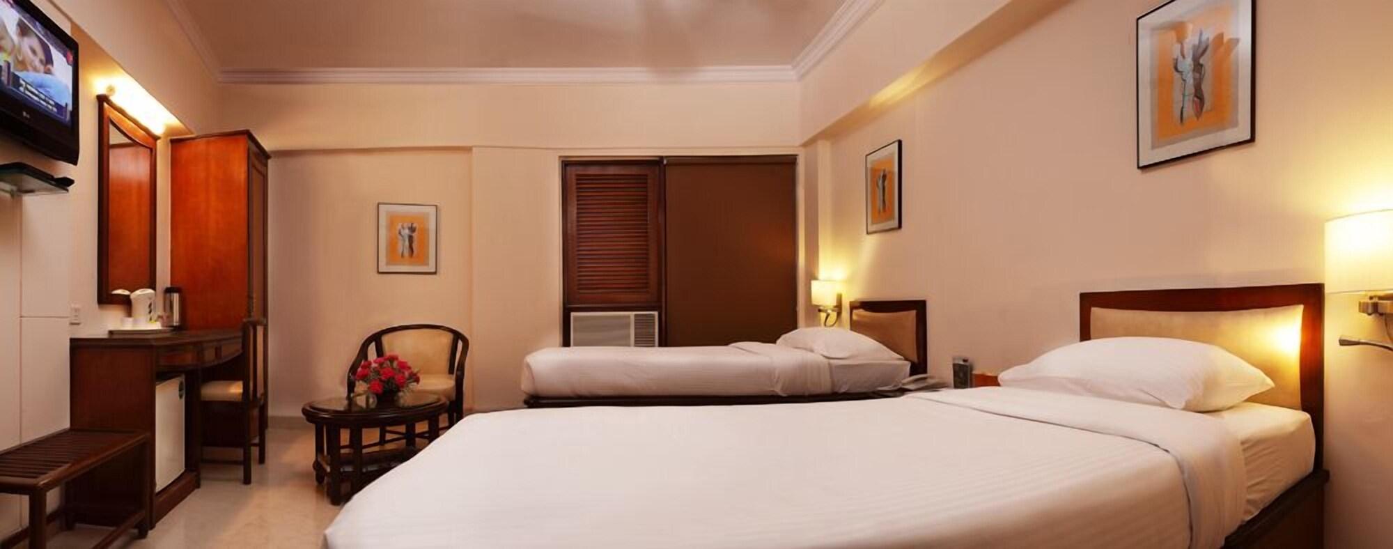 Bloom Hotel - Juhu Bombaj Zewnętrze zdjęcie