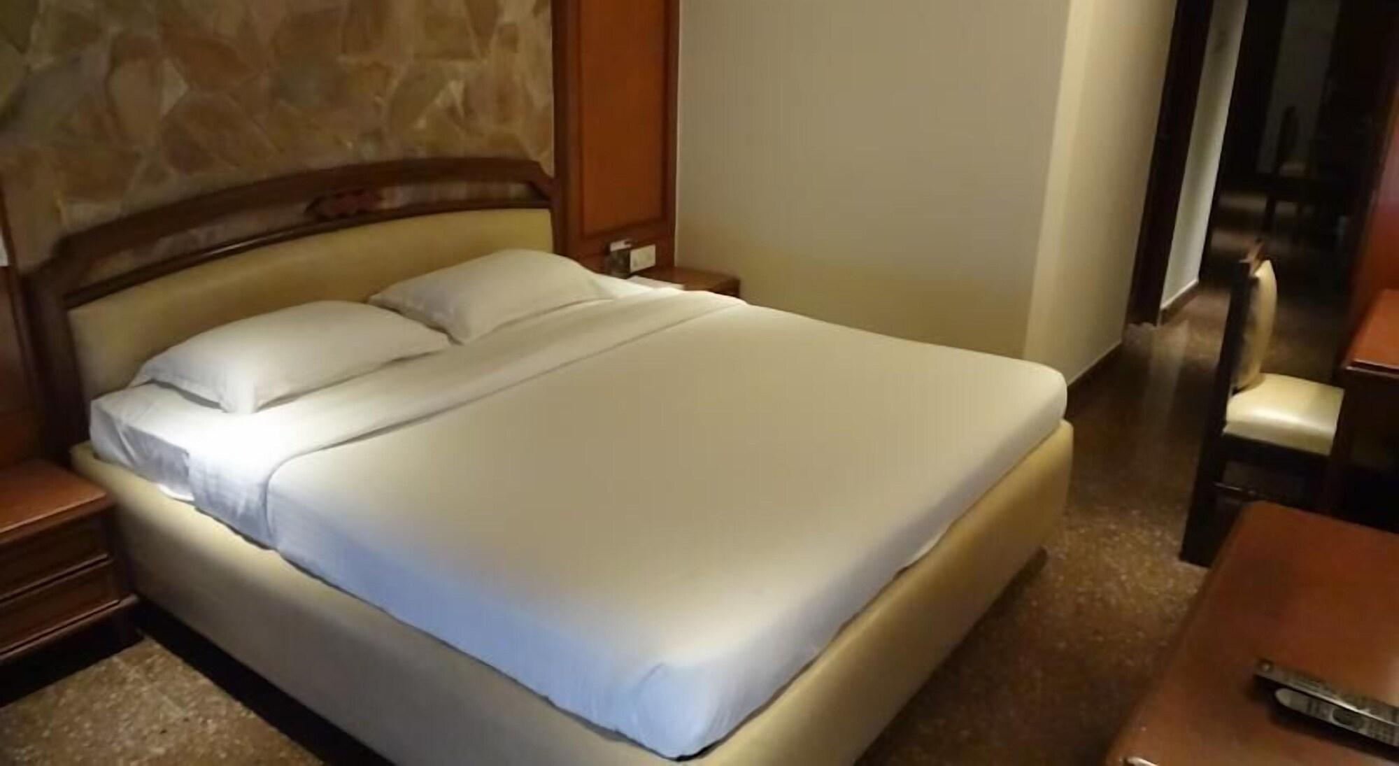 Bloom Hotel - Juhu Bombaj Zewnętrze zdjęcie