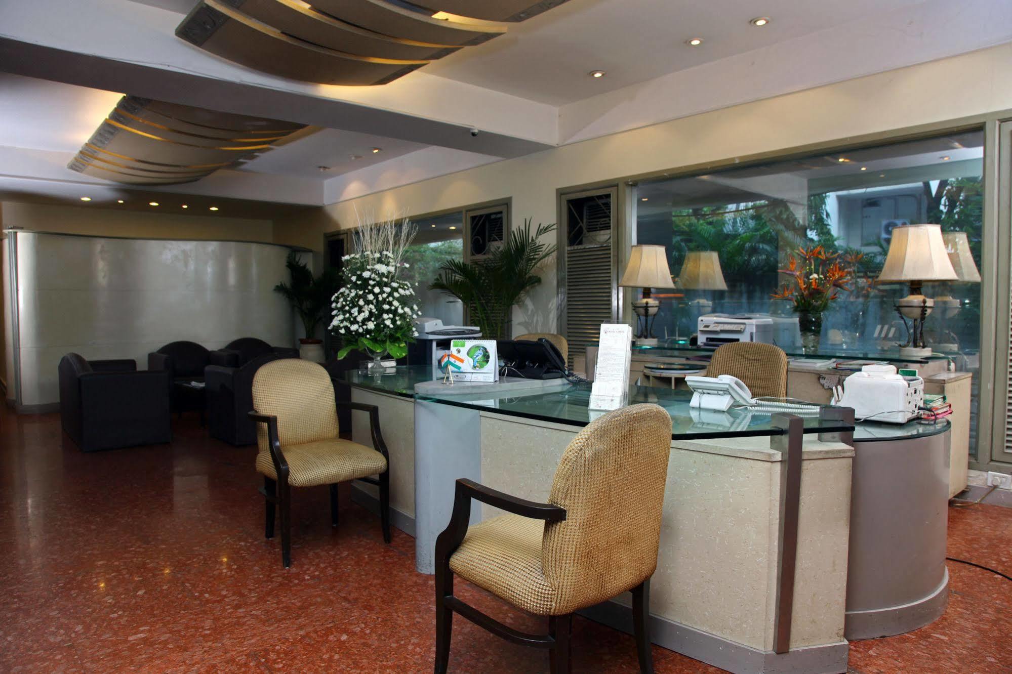 Bloom Hotel - Juhu Bombaj Zewnętrze zdjęcie
